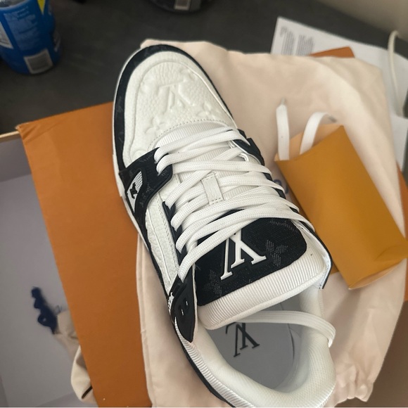Louis Vuitton trainer - Picture 2 of 10